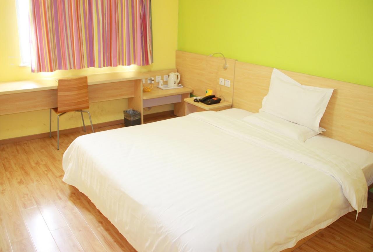 7Days Inn Shenzhen Airport New Terminal Екстер'єр фото